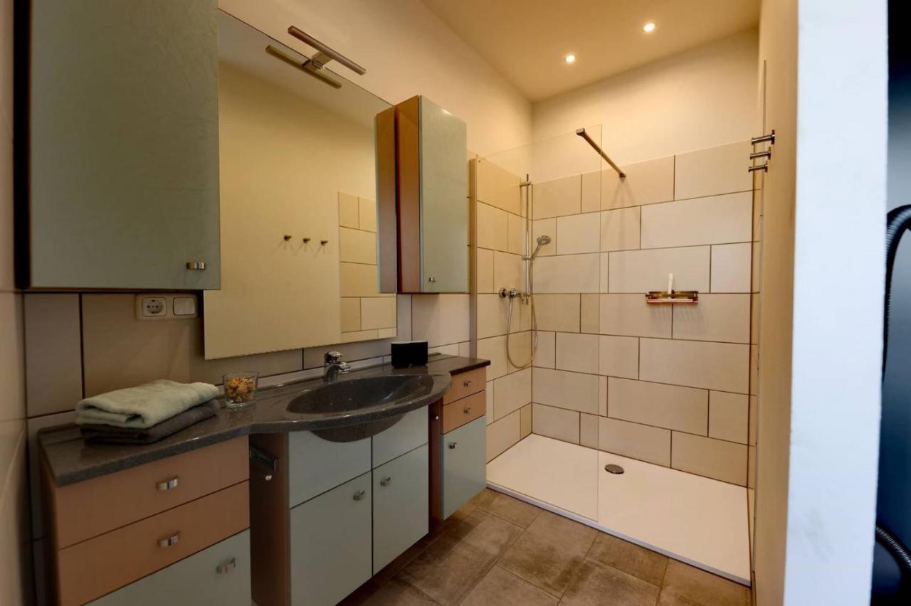 Zufluchtshuette Apartment Herzogenrath Luaran gambar
