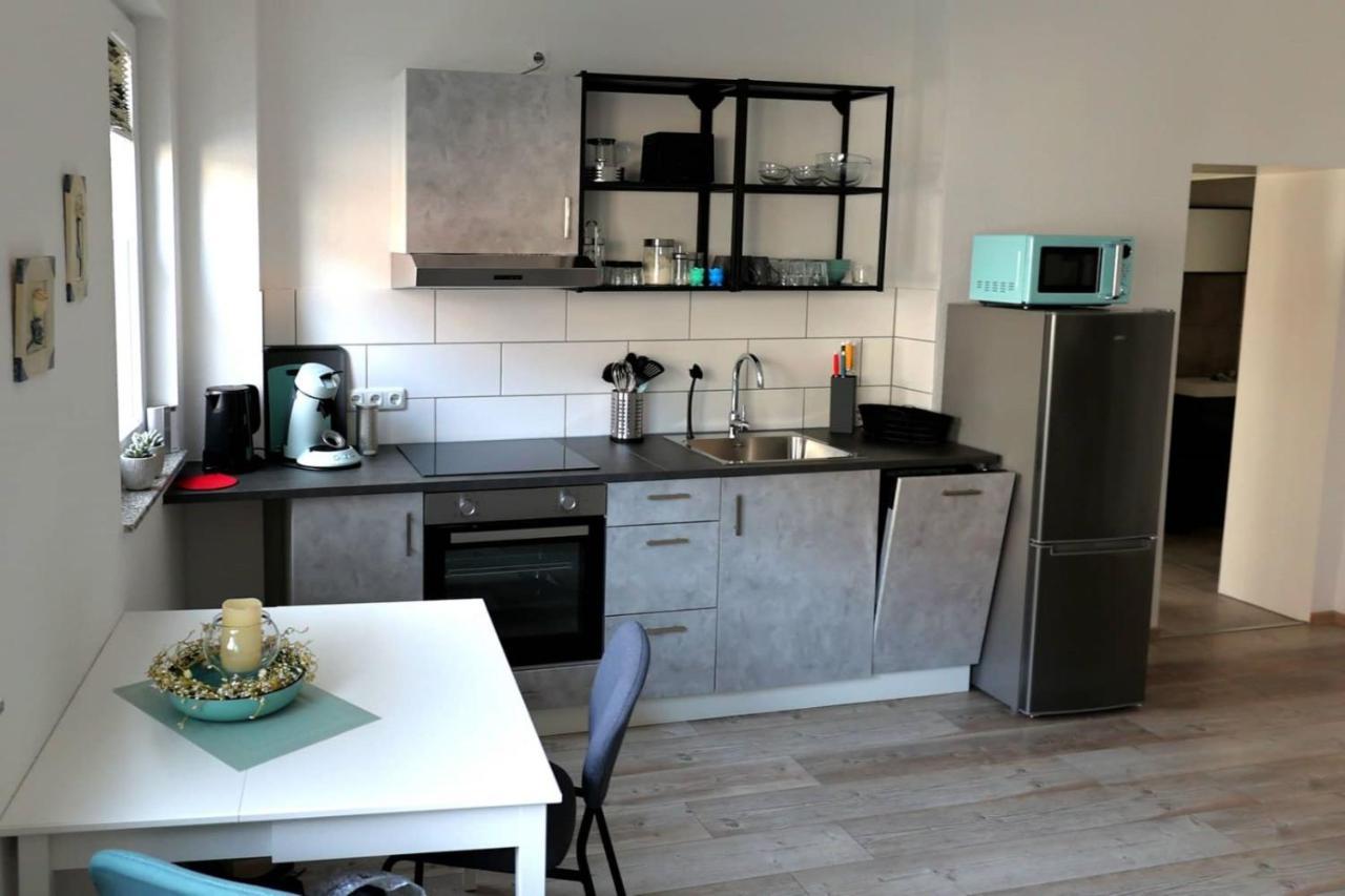 Zufluchtshuette Apartment Herzogenrath Luaran gambar